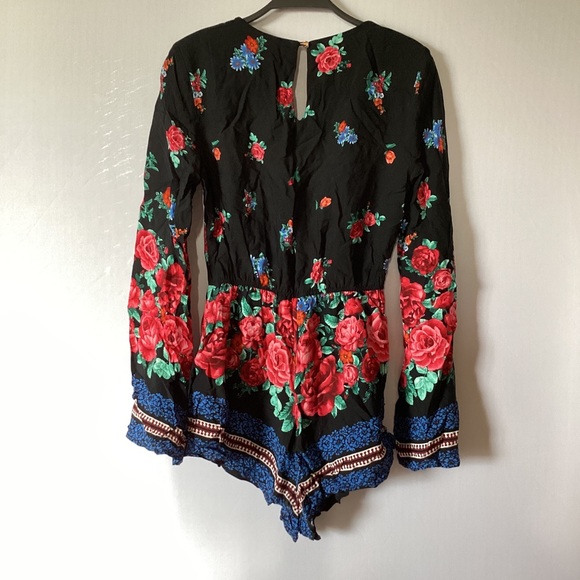 Floral Jumpsuit/Romper - Picture 4 of 5